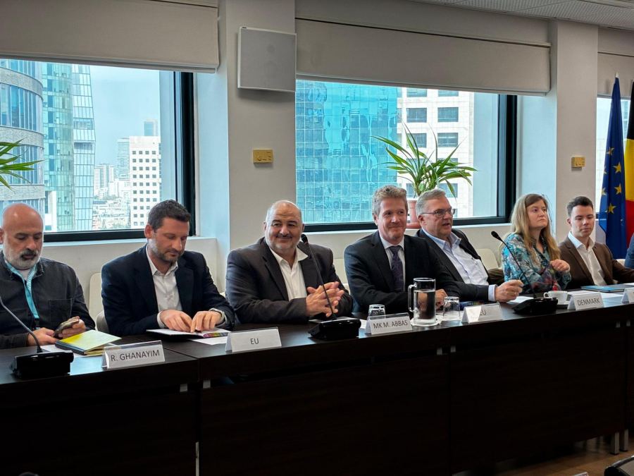 النائب منصور عباس يبحث مع سفراء الاتحاد الأوروبي آفة العنف وقضايا المجتمع العربي والتطورات السياسية